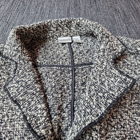 Chicos Wool Blend Tweed Button Front Blazer Size 1 (Medium) Black Cream Boucle - Picture 5 of 9